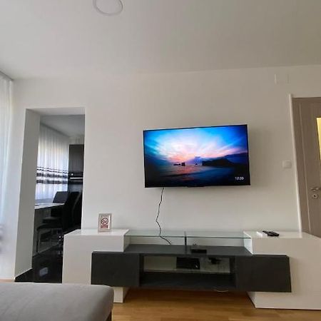 M.B.A. Apartments Karlovac Esterno foto