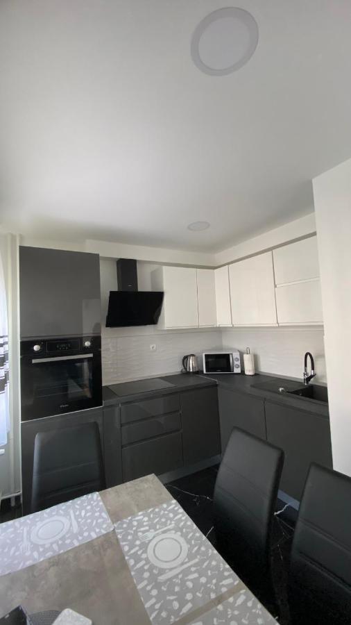 M.B.A. Apartments Karlovac Esterno foto