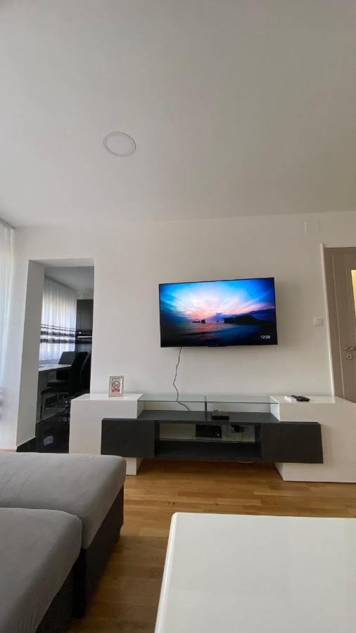M.B.A. Apartments Karlovac Esterno foto